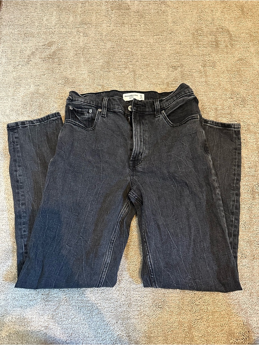 Abercrombie & Fitch Women's Straight Leg Jeans in Charcoal